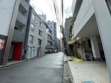 OCCびる前面の通り