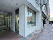 徒歩2分の三井住友銀