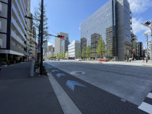 KDX春日ビル前面の