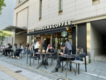 近くのスターバックス