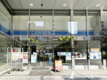 並びにあるローソン 