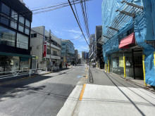 ビラ・グロリア前面の