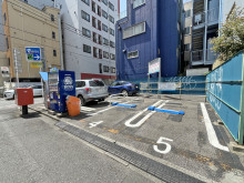 隣のコインパーキング