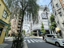 代市ビルディング前面の通り