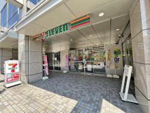 徒歩2分のセブン-イ