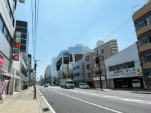 サンビル京橋前面の通