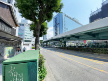 天満橋千代田ビル前面