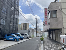 甲田ビル前面の通り