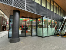 徒歩2分のセブン-イ