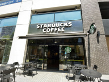 徒歩1分のスターバッ