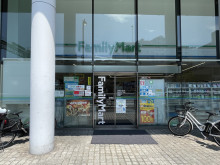 近くのファミリーマー