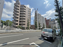 VORT代官山前面の