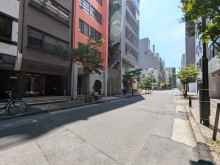 髙島屋THビル前面の