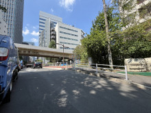 京橋第3長岡ビル前面