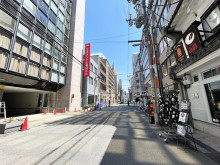 科野ビル前面の通り