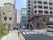 須田ビル前面の通り