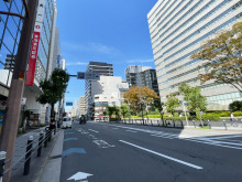 大一ビル前面の通り