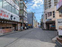 和幸ビル前面の通り