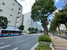 大森ベルポートB館前