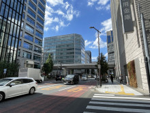 瀬戸ビル前面の蔵前橋