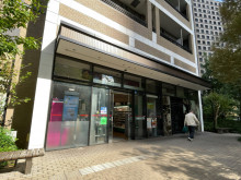 徒歩2分のまいばすけ