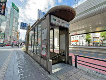 徒歩圏内の「六本木駅」