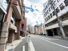 協和ビル前面の通り