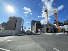 振興ビル前面の通り