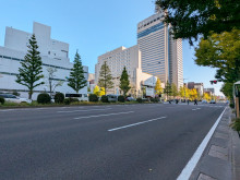 NANT仙台南町ビル前面の東二番丁通り