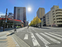 大木青葉ビル前面の晩