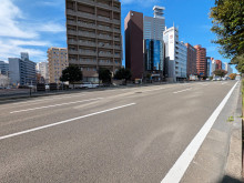 花京院スクエア前面の