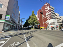 岡元ビル前面の晩翠通