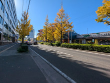 第三勝山ビル前面の愛