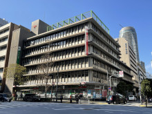 徒歩1分の芝郵便局