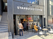 徒歩3分のスターバッ