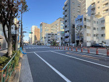 第二サンユービル前面