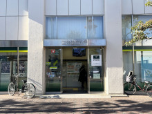 徒歩5分の三井住友銀