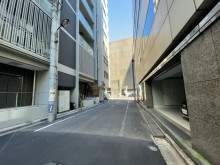 九段南ビルディング前