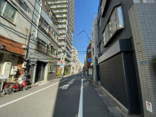 藤井ビル前面の通り