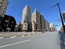 イヌイハイム市谷前面