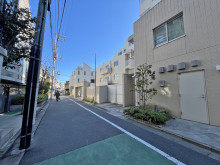 ファン神楽坂前面通り