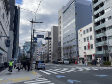 岡谷ビルディング前面