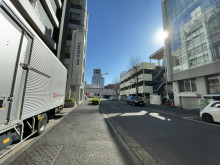 横浜日光ビル前面の通