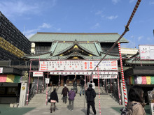 向かいの深川不動堂