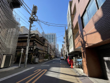 稲垣ビル前面の通り