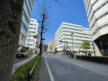 東武立野ビル前面の通