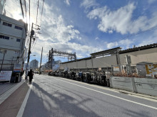 コアビル前面通り