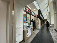 徒歩2分のセブンイレ