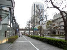 日石横浜ビル前面の通