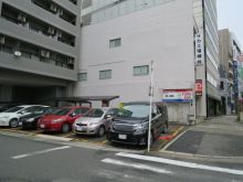 時間貸し駐車場有り